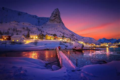 midnight sun and polar night|Polar night .